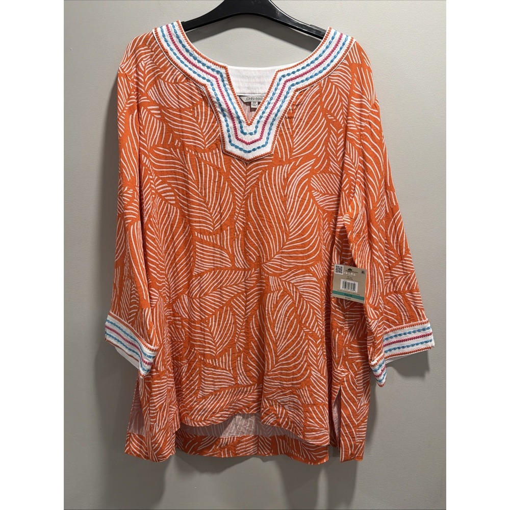 John Mark NWT OX Orange and White Leafy Print V Neckline Tunic Top Size
